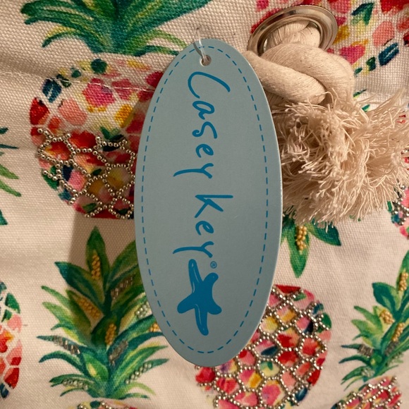 Pineapple Tote, Large Pineapple Beaded Canvas Tote With Large Rope Handles - Picture 10 of 16